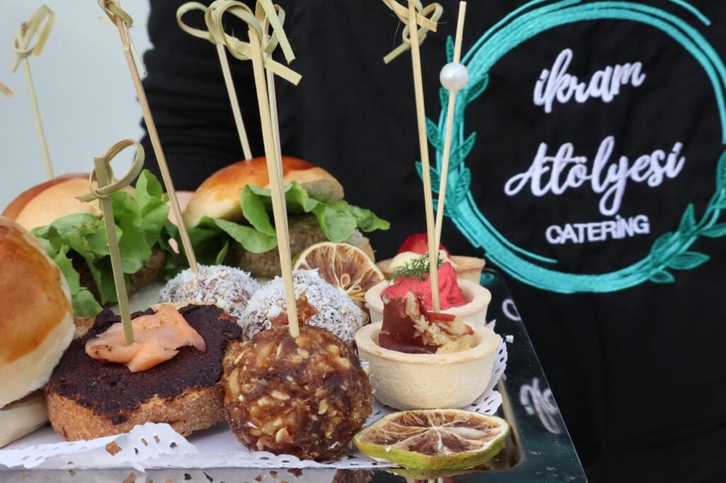 İzmir'de Catering ve Butik Davet Organizasyon | İkram Atölyesi