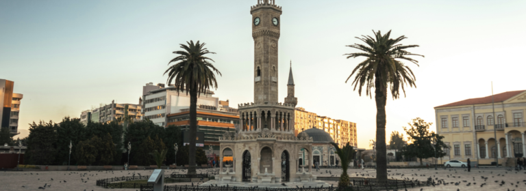 İzmir Saat Kulesi